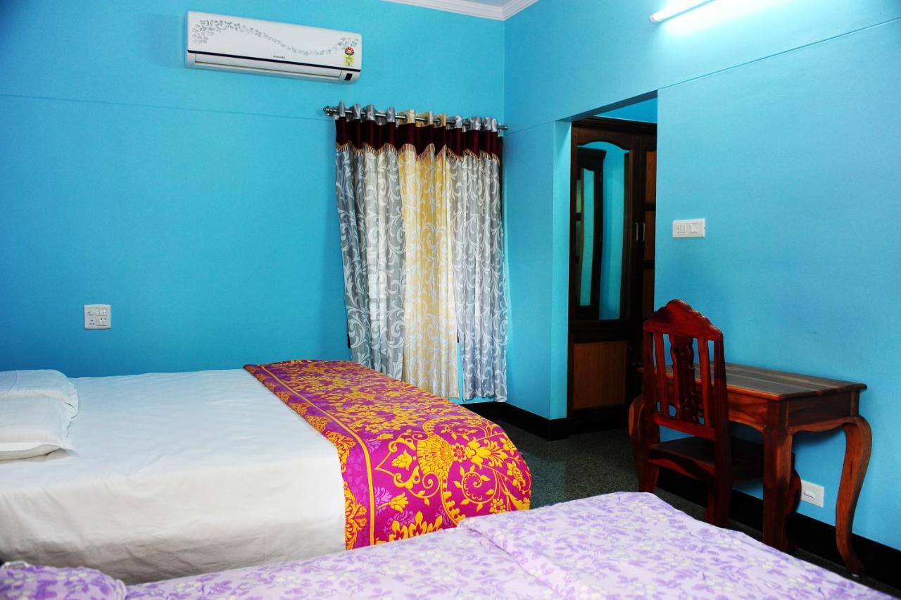 Moksha Homestay Thiruvananthapuram Екстериор снимка